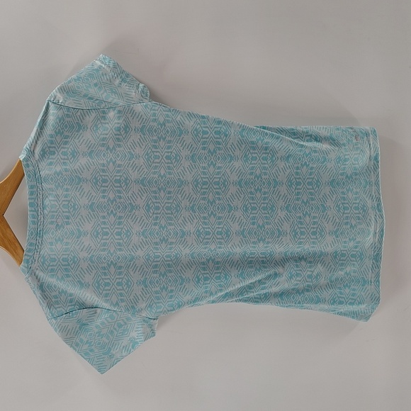 Ariat Tek Athletic Top Size Small V Neck Short Sleeve Stretch Aqua Blue - Picture 2 of 5